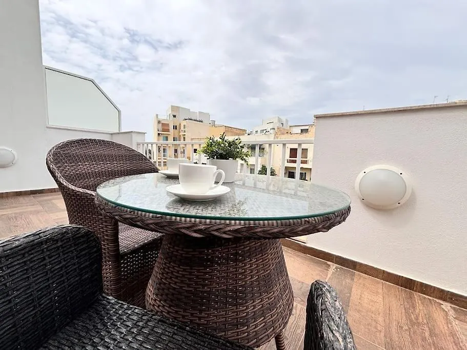 Elegant Penthouse In St Julians Stj28 Apartamento St. Julian's 0*,