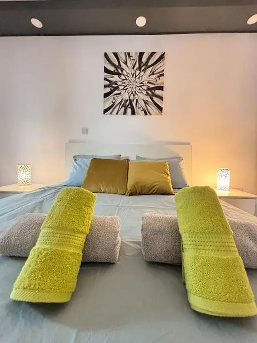 Elegant Penthouse In St Julians Stj28 Apartamento St. Julian's